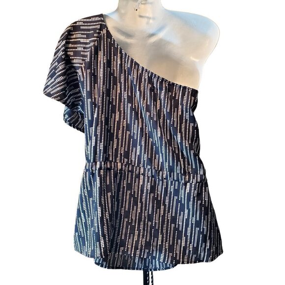BLACK/BEIGE ONE SHOULDER TOP SIZE LARGE - Picture 4 of 10